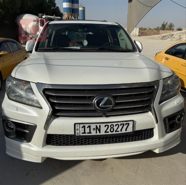 Lexus for sale in Iraq